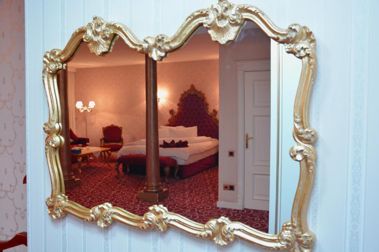 فندق Deluxe 4*