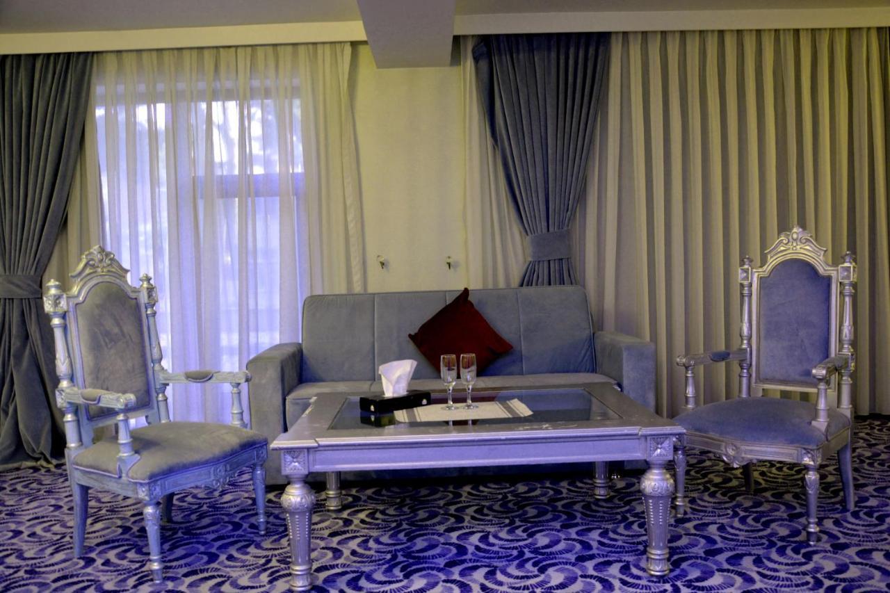 فندق Deluxe 4*