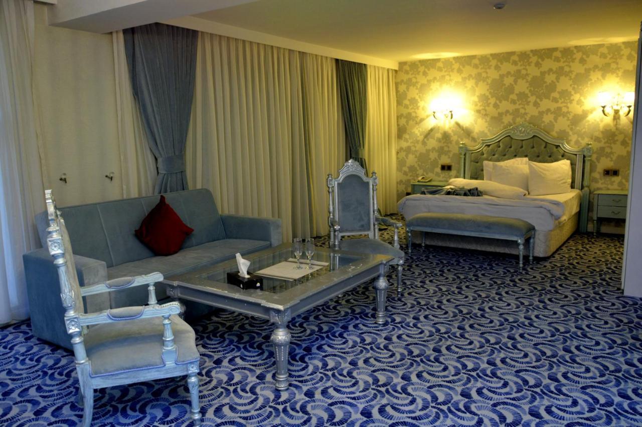 فندق Deluxe 4*